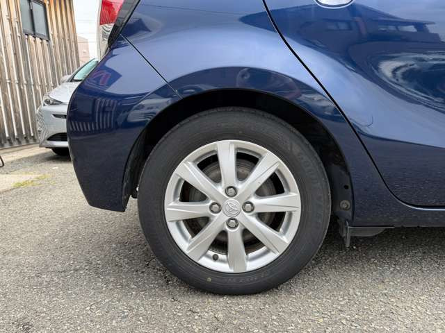 弊社は、お客さまのニーズにお応え出来るよう、豊富な車種を取り揃えております。お乗り換えの際も、是非、よろしくお願いいたします。