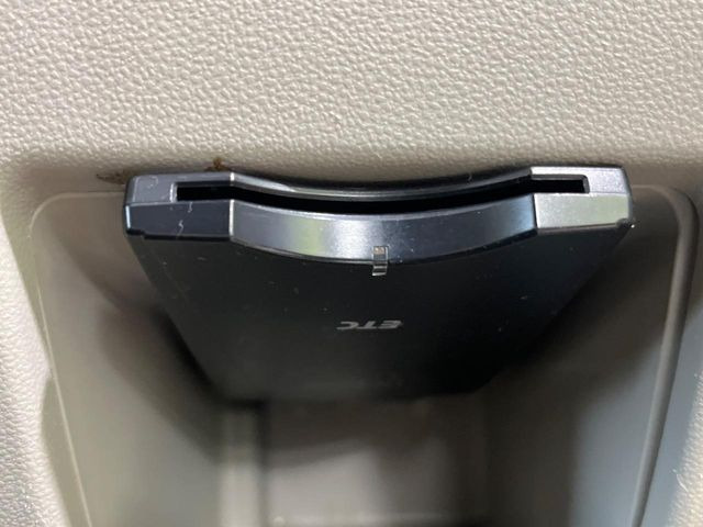【ETC】高速道路の料金所をストレスなく通過!話題のスポットやサービスエリアに多い「スマートIC」利用時は必須のアイテムです。当店でセットアップを実施、ご納車当日からすぐにご利用いただけます!