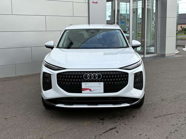 Q3スポーツバックTFSI クワトロ 150kW アドバンスト 4WD