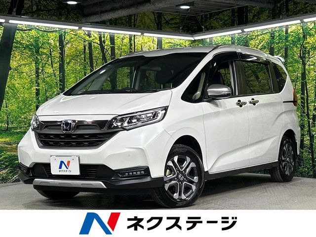 フリード1.5 ハイブリッド クロスター