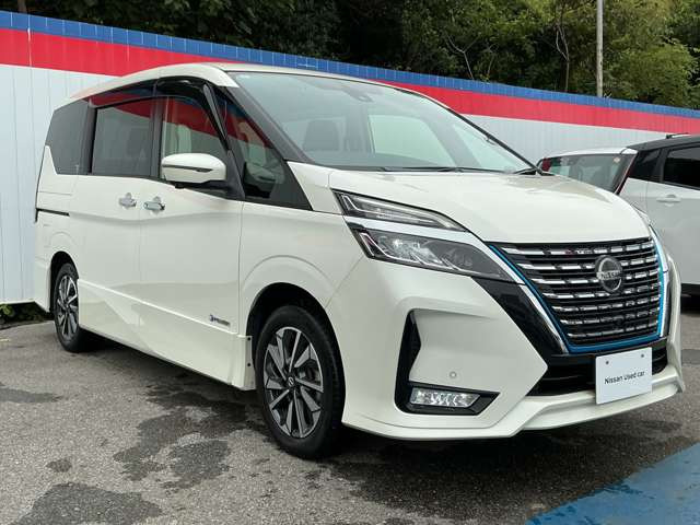 セレナ1.2 e-POWER ハイウェイスターV