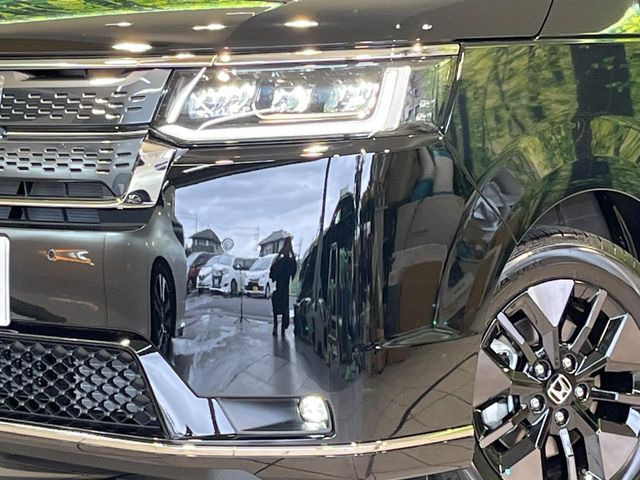 �yLED�w�b�h���C�g�z���V����ԑ��s�����ǍD�Ȏ��E���m�ۂ����S���ĉ^�]�ł��鍂�P�xLED�w�b�h���C�g�𑕔�!�_�����x�������A����d�͂��}�����Ă��܂��B