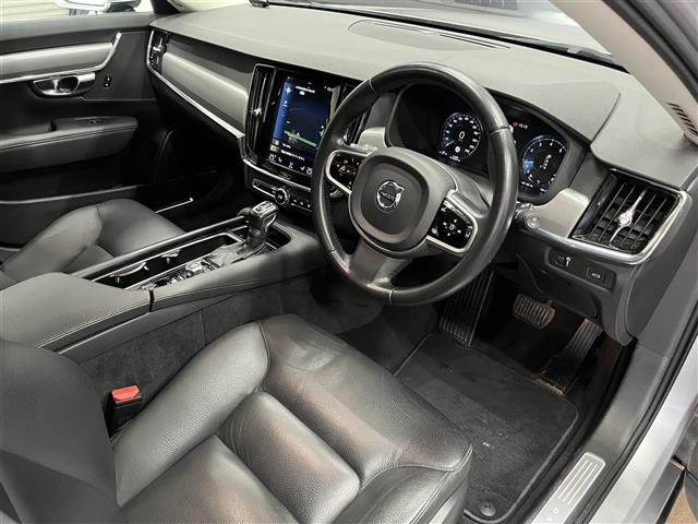 V90T5 モメンタム