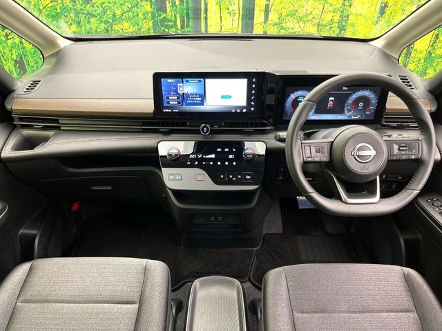 セレナ1.4 e-POWER ハイウェイスターV