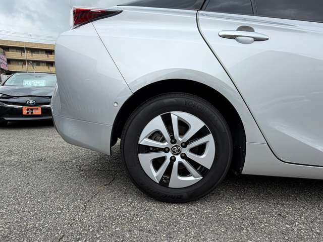 弊社は、お客さまのニーズにお応え出来るよう、豊富な車種を取り揃えております。お乗り換えの際も、是非、よろしくお願いいたします。