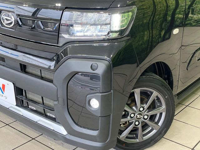 �yLED�w�b�h���C�g�z���V����ԑ��s�����ǍD�Ȏ��E���m�ۂ����S���ĉ^�]�ł��鍂�P�xLED�w�b�h���C�g�𑕔�!�_�����x�������A����d�͂��}�����Ă��܂��B