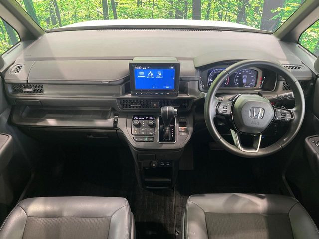 ステップワゴン1.5 スパーダ