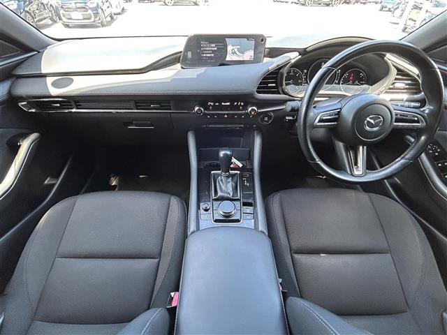 MAZDA3ファストバック1.8 XD プロアクティブ ツーリング セレクション