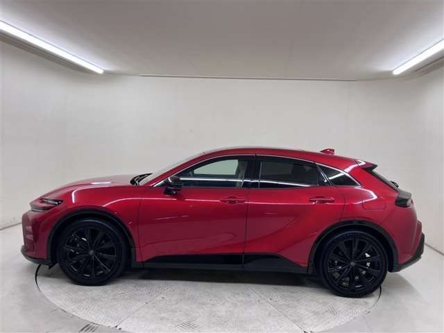 クラウンスポーツ2.5 Z E-Four 4WD