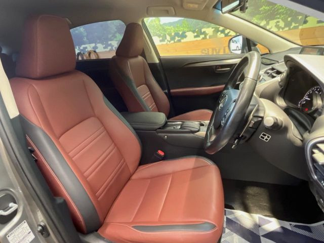 �y���烌�U�[�V�[�g�z����̂ӂ���肪�e�ՂŃ����e�i���X�����ȒP�ȁA�@�\���ɗD��鍇����v���̗p�����㎿�ȃV�[�g�ł��B����S�n���悭�A���������ӂ��S�n�ǂ��ԓ���Ԃ����o���Ă���܂��B