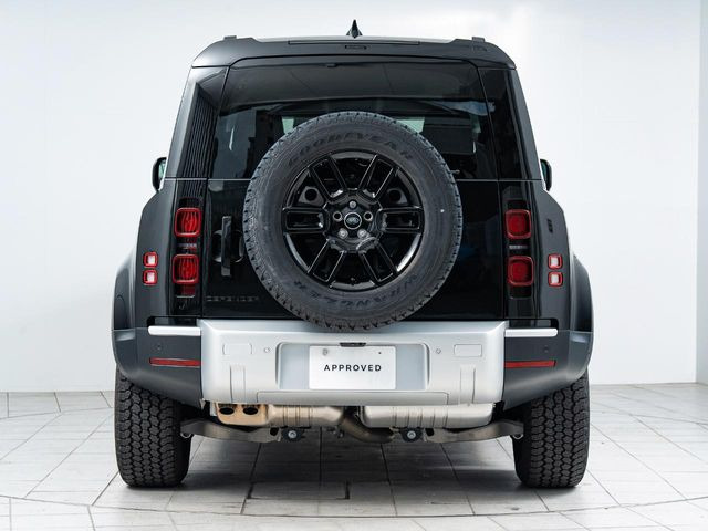 ディフェンダー110 S 3.0L D350 ディーゼル 4WD