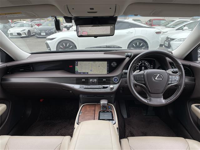 LS500h Iパッケージ