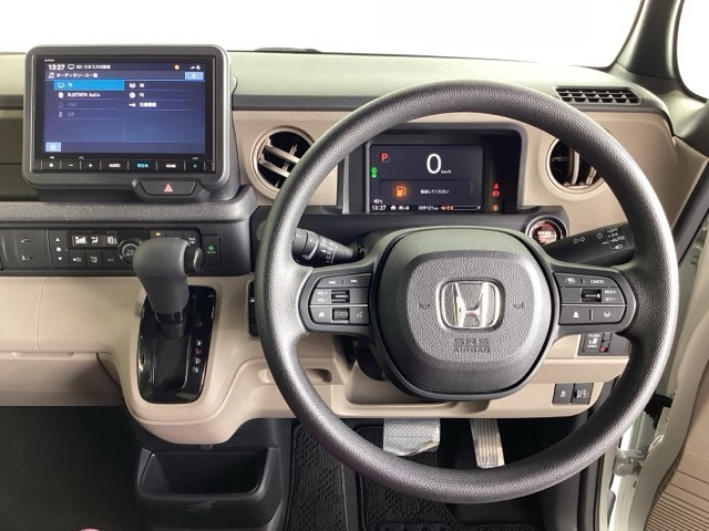 N-BOXジョイ モノトーン