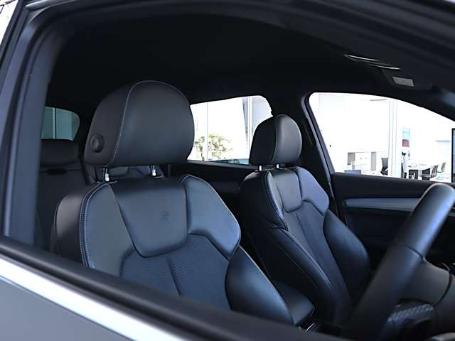 Q540 TDI クワトロ Sライン ディーゼル 4WD