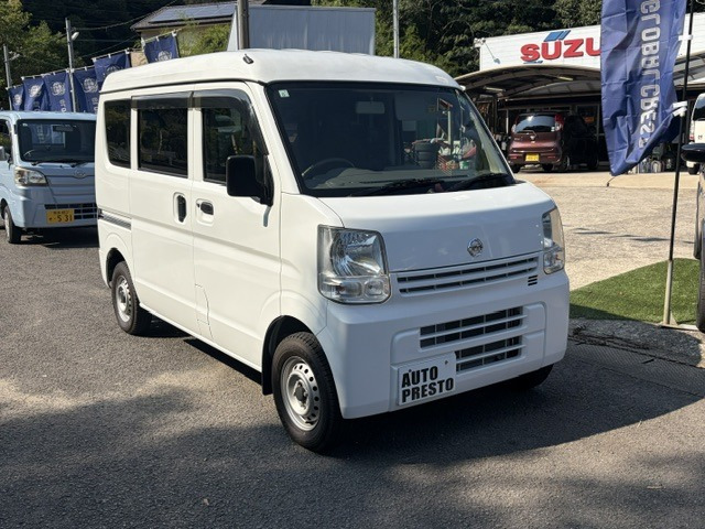 NV100クリッパーDX 5AGS車