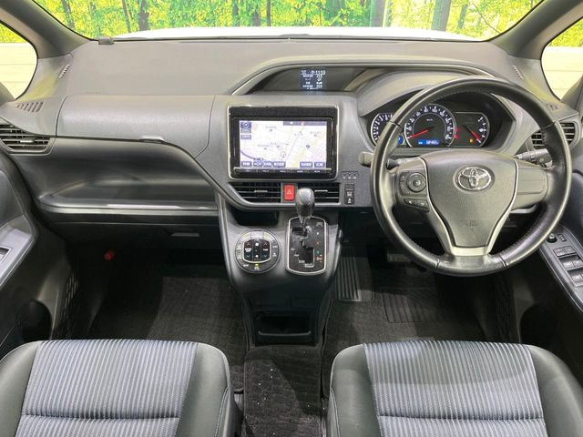 ヴォクシー2.0 ZS 煌