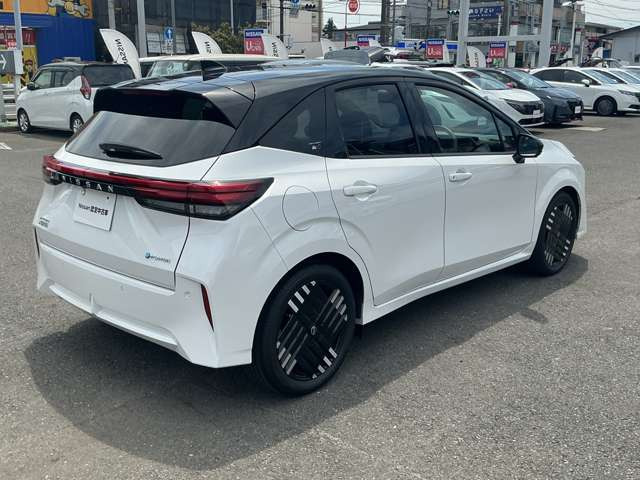 ノートオーラ1.2 G レザーエディション