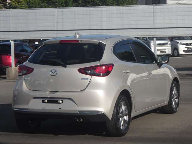 MAZDA21.5 15S サンリットシトラス