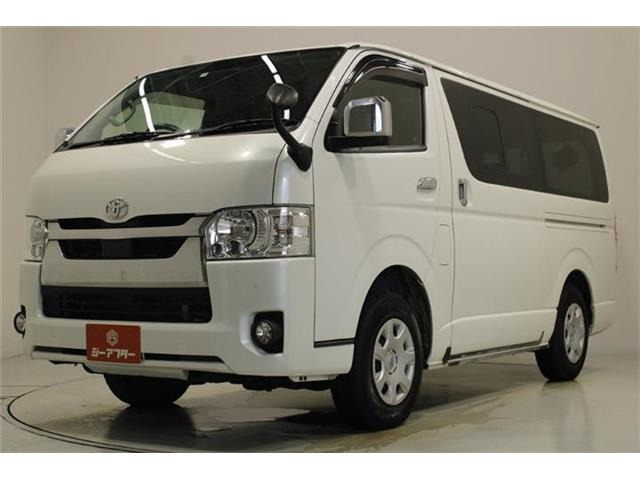 �ቿ�i�ŗǎ��Ȃ��Ԃ�S�Б���3,000�݌ɂ��炨�I�т��������܂��B�c�Ǝ��� 10:00�`19:00