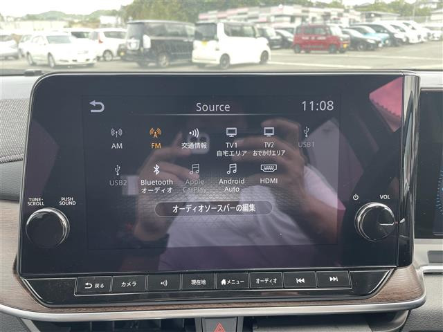 ノートオーラ1.2 G 90周年記念車