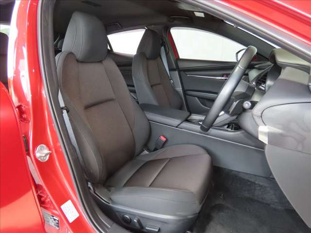 MAZDA3ファストバック1.8 XD プロアクティブ ツーリング セレクション