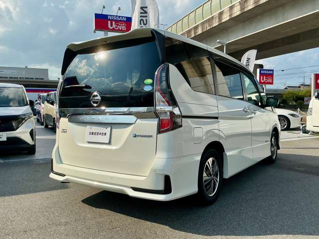 セレナ1.2 e-POWER ハイウェイスターV