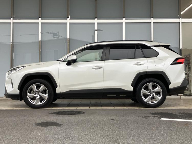 RAV42.0 G 4WD