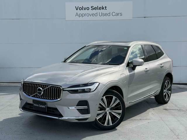 XC60リチャージ PHEV T8 AWD インスクリプション 4WD