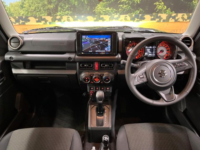 ジムニーシエラ1.5 JC 4WD
