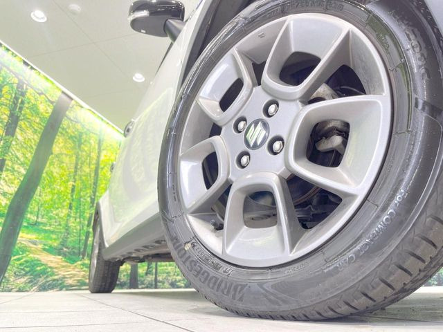 �y����16�C���`�A���~�z�C�[���z�O�ςɃ}�b�`���������A���~�z�C�[���𑕒����Ă���܂��B�e��ЊO�A���~�z�C�[����A�X�^�b�h���X�^�C�����戵�����Ă���܂��B���񂲑��k����������