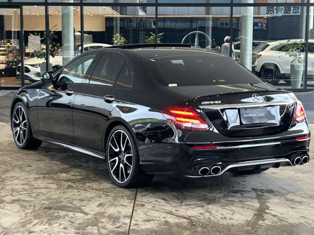 EクラスAMG E53 4マチック プラス 4WD