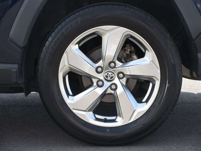 RAV42.5 ハイブリッド G E-Four 4WD
