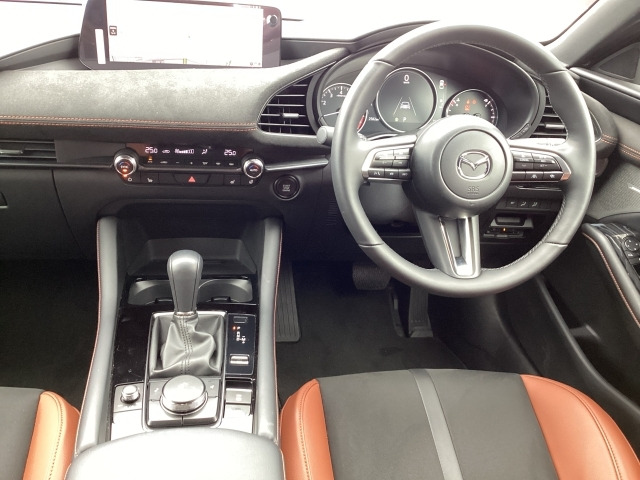 MAZDA3ファストバック2.0 20S レトロスポーツエディション