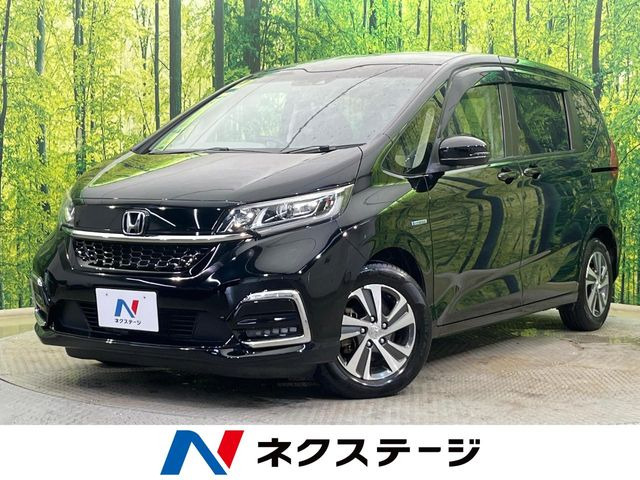 フリードハイブリッド