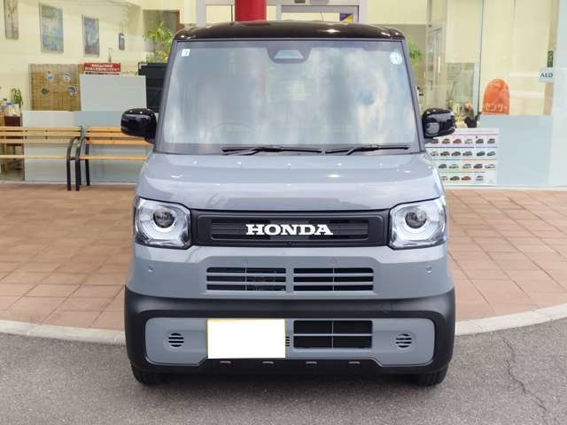 N-BOXジョイ 2トーン