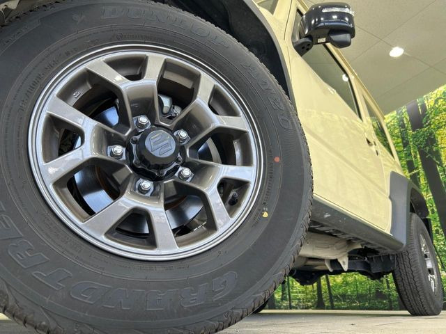�y����15�C���`�A���~�z�C�[���z�O�ςɃ}�b�`���������A���~�z�C�[���𑕒����Ă���܂��B�e��ЊO�A���~�z�C�[����A�X�^�b�h���X�^�C�����戵�����Ă���܂��B���񂲑��k����������