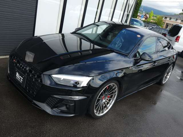 S5スポーツバック3.0 4WD