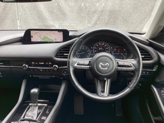 MAZDA3セダン2.0 20S Lパッケージ