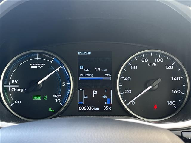 エクリプスクロスPHEV 2.4 P 4WD