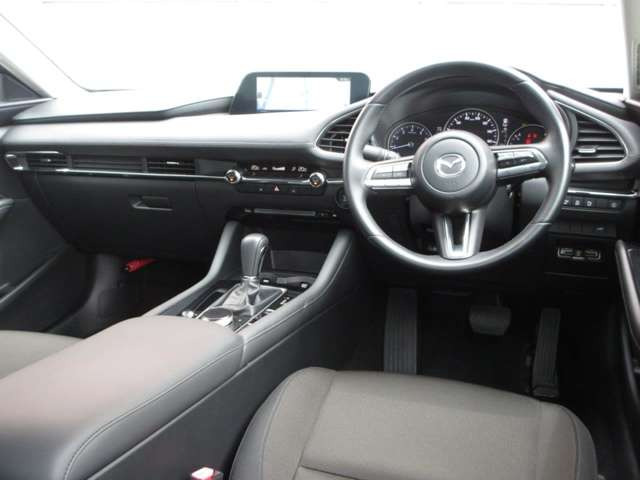 MAZDA3セダン1.5 15S ツーリング