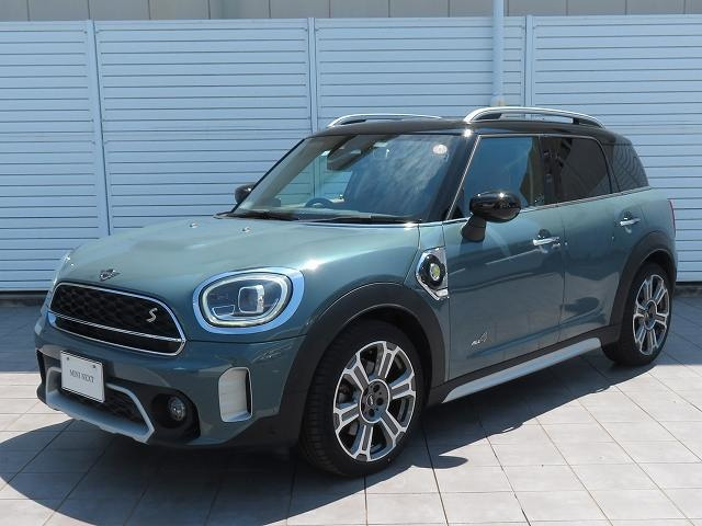 ミニクロスオーバークーパー S E オール4 4WD