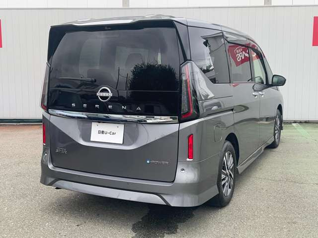 セレナ1.4 e-POWER ハイウェイスターV