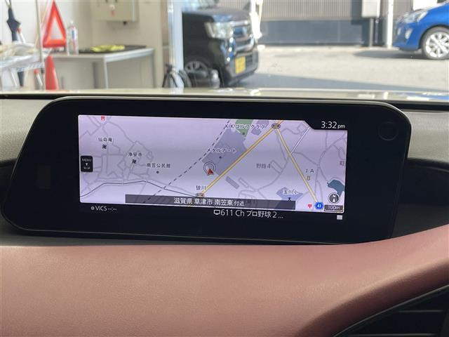 MAZDA3ファストバック1.8 XD バーガンディ セレクション