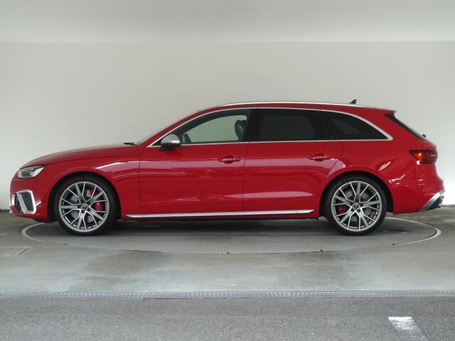 S4アバント3.0 4WD