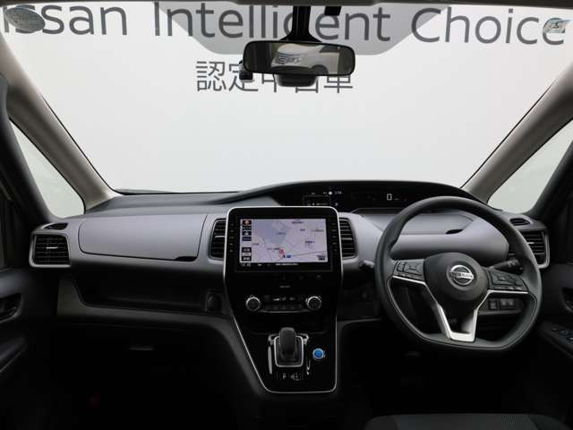 セレナ1.2 e-POWER XV