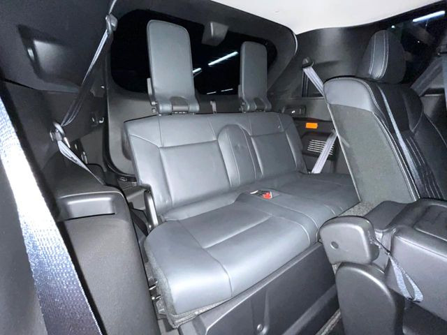 3��ڃV�[�g�͂�������ԗǍD����l�ł��������ƍ����Ē����܂��̂ŁA��l���ł̂��o���������N���N�ł��􂲉Ƒ��ŁA�C�̒m�ꂽ���ԂŁA�h���C�u�ɍs���̂��y���݂ł��ˁ�