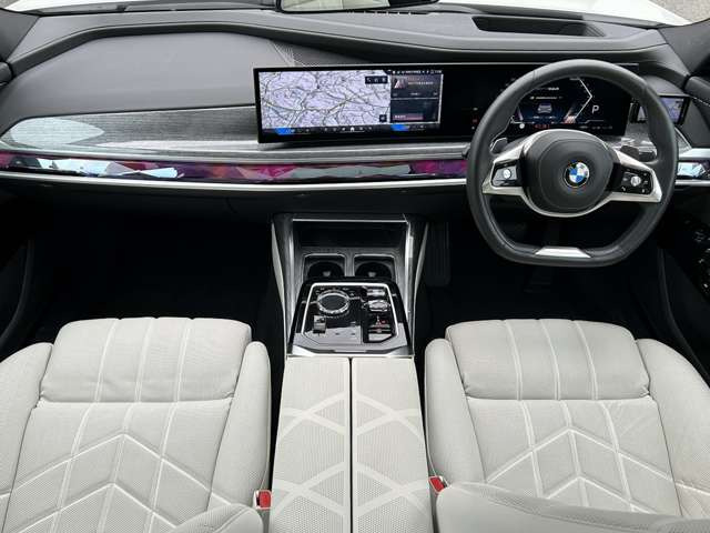 7シリーズ740d xドライブ エクセレンス 4WD