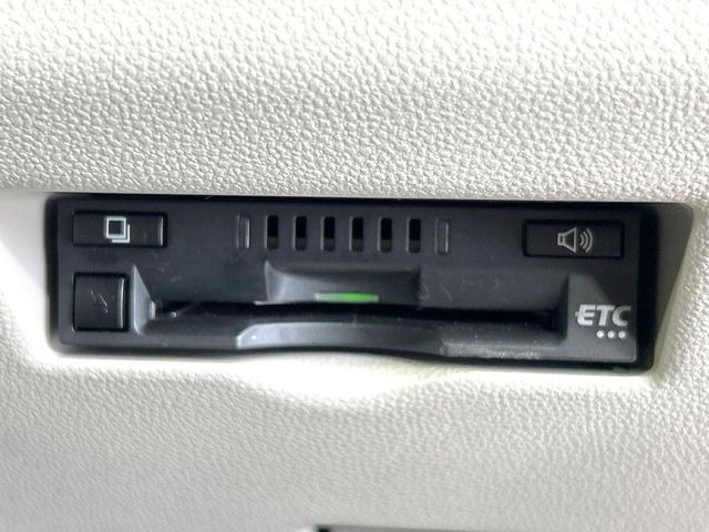 【ETC】高速道路の料金所をストレスなく通過!話題のスポットやサービスエリアに多い「スマートIC」利用時は必須のアイテムです。当店でセットアップを実施、ご納車当日からすぐにご利用いただけます!