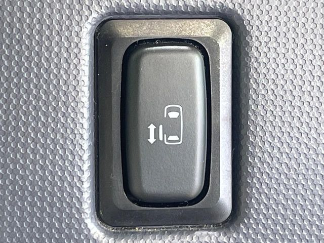 �y�p���[�X���C�h�h�A�z�X�}�[�g�L�[��^�]�Ȃ̃X�C�b�`�ŃX���C�h�h�A�̊J���\���d��������͂����ăh�A���J����K�v�������A���������q�l�ł��A�d���ו��������Ă��鎞�����N�ɊJ���߂ł��܂���