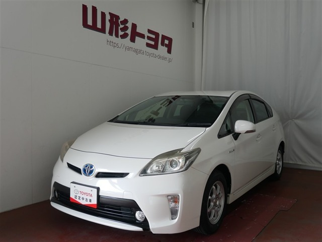 プリウス1.8 S
